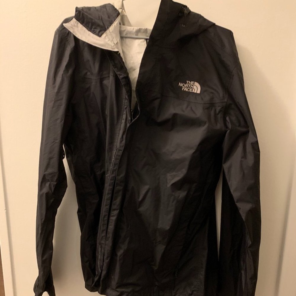 Mens Size L, North Face Rain Slicker/ Wind Breaker